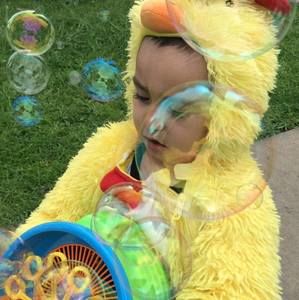 Meet your Posher, Eli